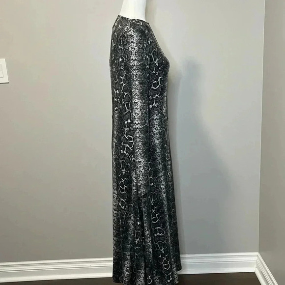 Nicole  Miller Sweater Knit Dress Snakeskin Pattern - Picture 5 of 11